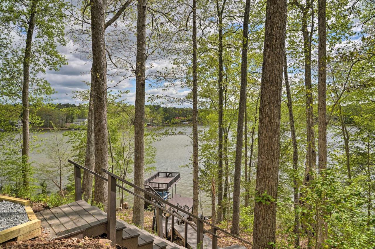 Waterfront Cottage With Boat Dock And 3 Decks! Bracey Экстерьер фото